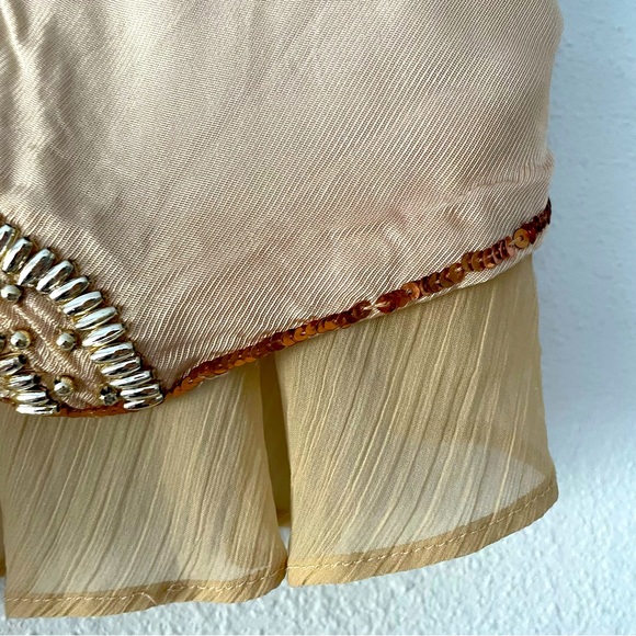 Olivia & Grace, embellished, sequenced, beaded satin Open Front Ruffle Vest Sz S - Picture 7 of 11